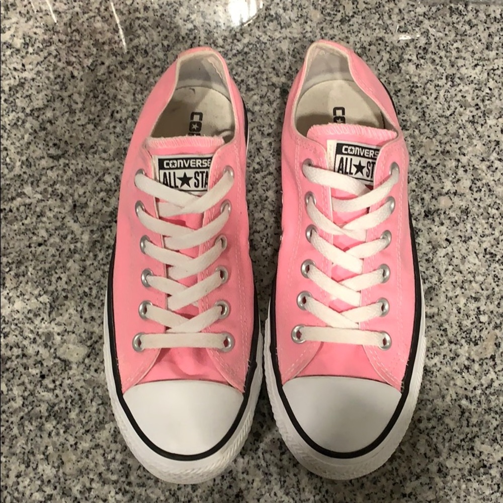 ***SOLD*** Pink Converse